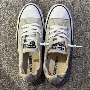 Women’s converse slip on Gray, size 5.